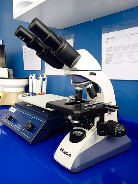 microscopio-de-analisis-clinicos.jpg